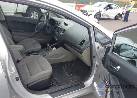 2015 Kia Forte Lx из США, поврежденный, VIN KNAFK4A61F5429199